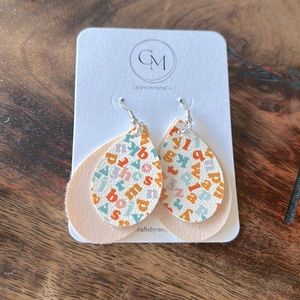 NWT ABCs dangly earrings